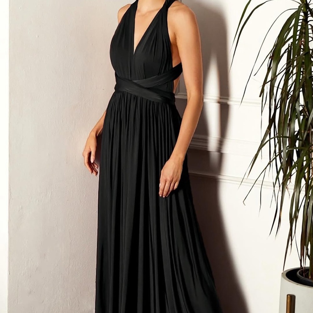 Glamazon Black Backless Evening Gown – Size M